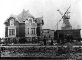 1900 Villa Siemen und Windmühle DIE ERNTE in St. Margarethen in der Wilstermarsch