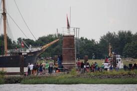 02.08.2017 Windjammer PEKING vor dem Stör-Sperrwerk