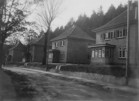 1939 Die vier baugleichen Fick´schen Häuser am ehemaligen Standort des vormaligen Krankenhaus für die Beschäftigten beim Bau des Kaiser-Wilhelm Kanal