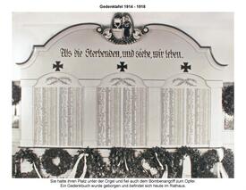 1940 Gedenktafel in der St. Bartholomäus Kirche für die im I. Weltkrieg Gefallenen aus der Kirchengemeinde Wilster