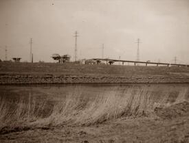 1965/1967 Bau der Hochbrücke über die Stör bei Heiligenstedten