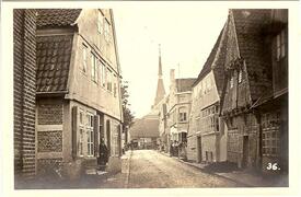 1870 Kohlenmarktstraße  in Wilster - Blick Richtung Kirche