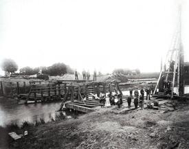 1902  Bau der Chaussee Brücke über den Bütteler Kanal