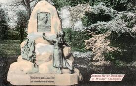 1909 Denkmal zu Ehren von  Johann Meyer im Stadtpark in Wilster