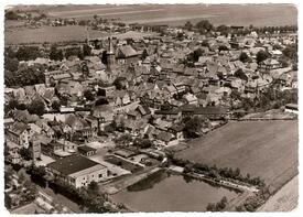 1960 Wilster - Luftbild aus südlicher Richtung 