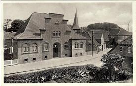 1929 St. Margarethen - Dorfstraße und Sparkassen Gebäude