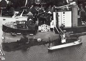 1978 Beidenfleth - Silo und Umschlaghafen der Kraftfutterwerke Trede