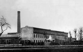 ca. 1930 Gebäude der Lederfabrik Ballin - später genutzt von der Wilhelm Krause GmbH - Fabrik für elektrische Heiz und Kochgeräte in Wilster