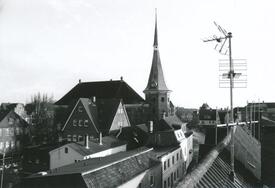 1994 Sonnin Straße, Zingelstraße, Markt, Kirche St. Bartholomäus in der Stadt Wilster