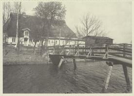1977 Bauernhaus und Brücke über die Wilsterau bei Averfleth und Duckunder, Gemeinde Nortorf