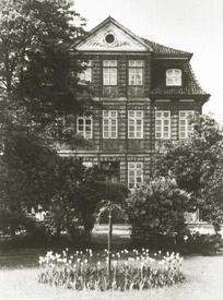 1964 Gartenseite Palais Doos, Neues Rathaus der Stadt Wilster 