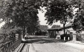 1940 Brücke über die Bekau, Gasthof 