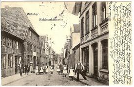 1904 Kohlmarktstraße, Kohlmarkt in der Stadt Wilster