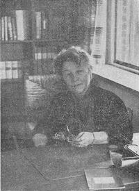 1955 Lehrerin Fräulein Catharina Ahrens an der Mittelschule der Stadt Wilster