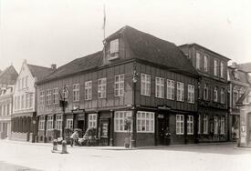 1933 Op de Göten, Hotel Wilstermarsch Haus, Deichstraße in Wilster