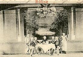 1903 Bühne im Dorfkrug Brandts Gastwirtschaft in Ecklak in der Wilstermarsch