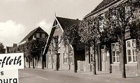 1964 Häuser an der Deichreihe in Wewelsfleth
