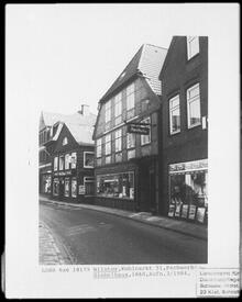 1984 Schwan Apotheke am Kohlmarkt 51 in der Stadt Wilster