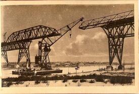  1914 - 1920 Bau der Hochbrücke Hochdonn - Befestigung des Führungsträgers am Schwebeträger