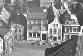 1962 südöstliche Seite des Marktplatzes in der Stadt Wilster