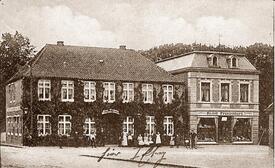 1905 St. Margarethen - Einmündung Poststraße in die Dorfstraße, Gasthof Zur Traube