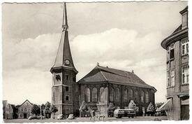 1961 Marktplatz und St. Bartholomäus Kirche zu Wilster