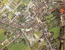 1974 Luftbild von Wilster