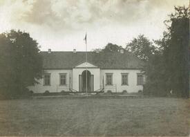 1927 Gut Krummendiek - Blick vom Torhaus auf das Herrenhaus