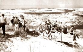 1951 Sommerlager der Mittelschule Wilster in List auf Sylt - Mitglieder der Geographie-Gruppe